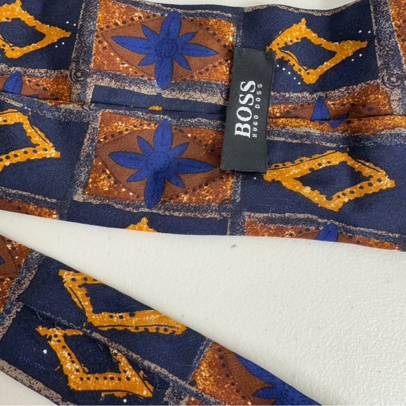 Vintage Hugo Boss 100% Silk Tie Geometric Pattern Made in Italy - Picture 5 of 11